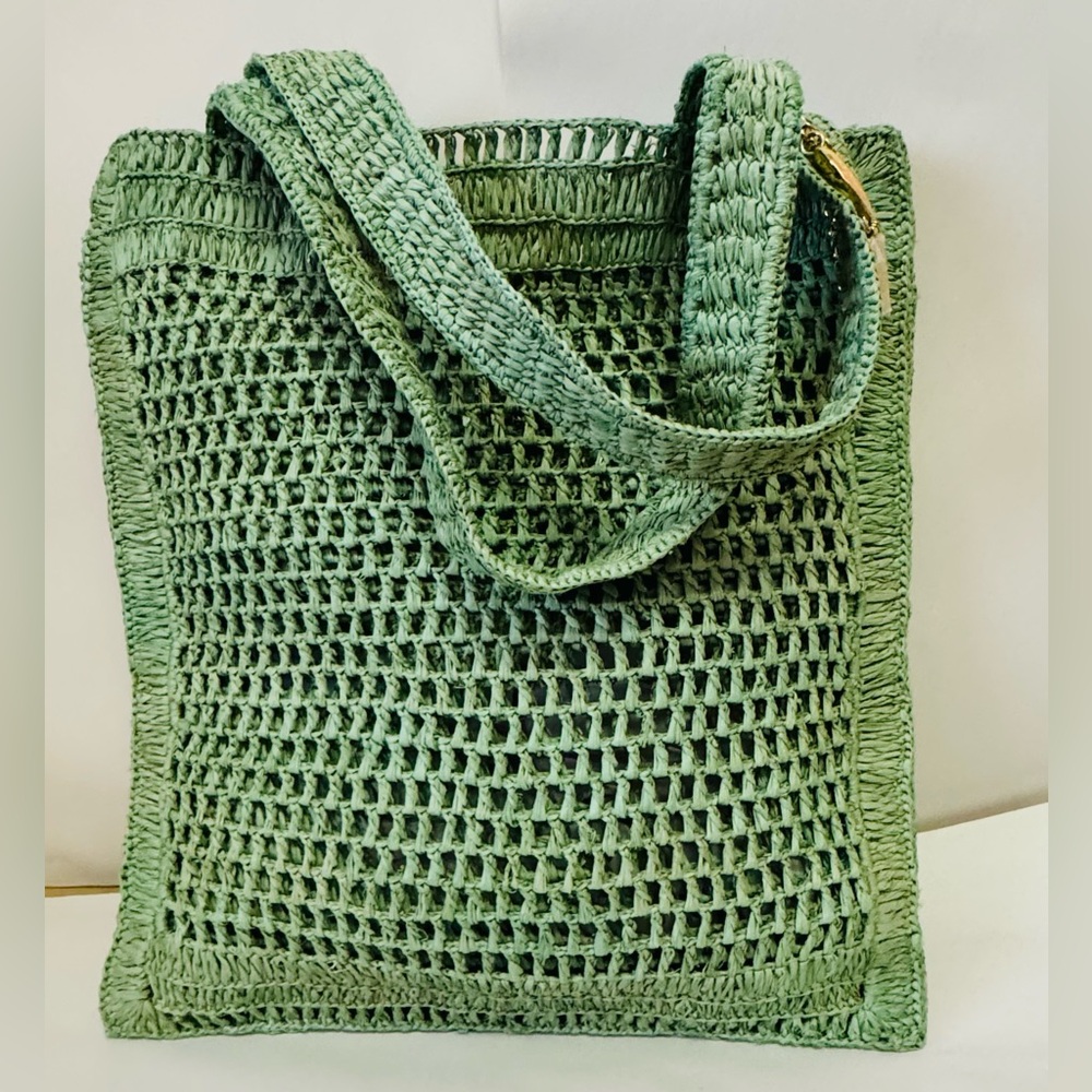 Chloe Summer Banana Tote Crochet Fabric - Picture 5 of 7